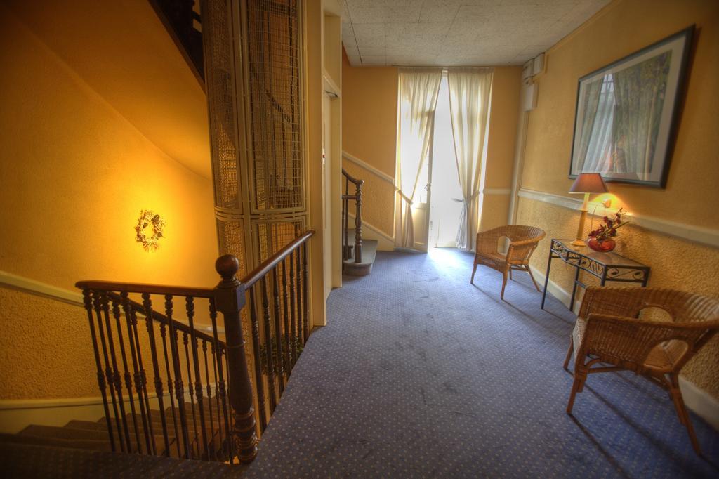 Hôtel de Nevers Lourdes Buitenkant foto