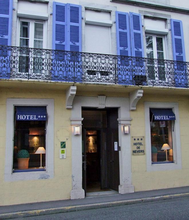 Hôtel de Nevers Lourdes Buitenkant foto